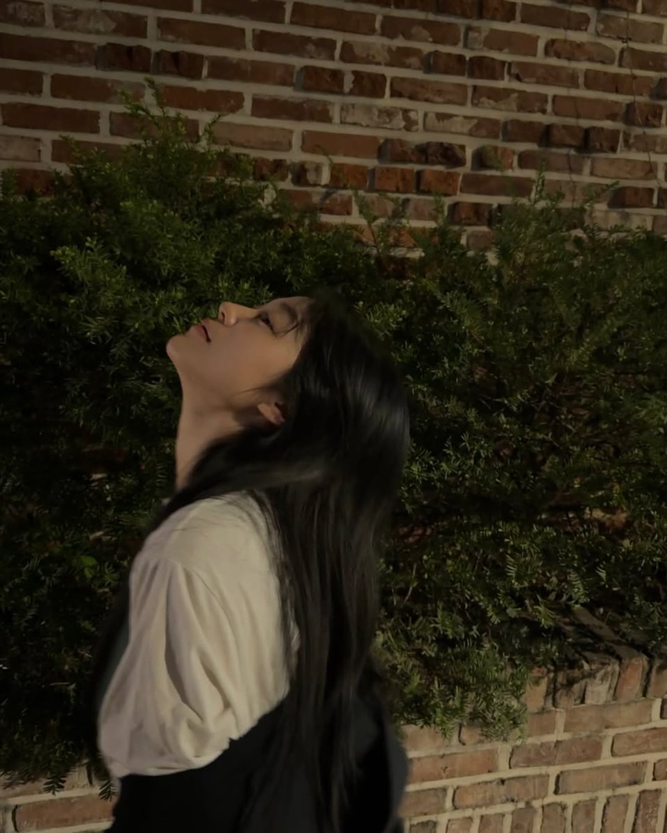 Arin ֶָ֢ tweet media