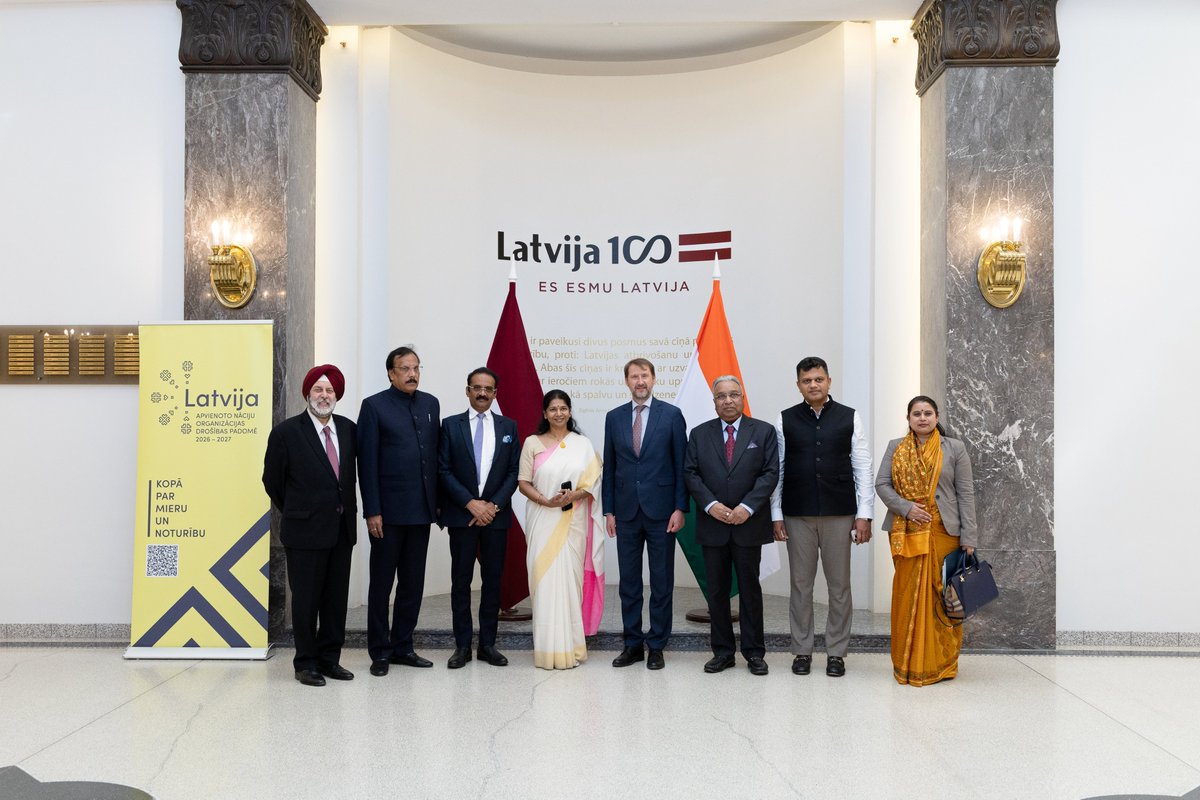 Ārlietu ministrija 🇱🇻 | #atbalstuUkrainu 🇺🇦 (@arlietas) on Twitter photo Valsts sekretārs <a href="/AndzejsVilumson/">Andzejs Vilumsons</a>, tiekoties ar Indijas 🇮🇳 parlamentāro delegāciju, atkārtoti pauda Latvijas 🇱🇻 stingro nosodījumu teroristu uzbrukumam Pahalgamā šā gada aprīlī un nepārprotamu nostāju pret terorismu visās tā formās. Valsts sekretārs izmantoja iespēju paust Valsts sekretārs <a href="/AndzejsVilumson/">Andzejs Vilumsons</a>, tiekoties ar Indijas 🇮🇳 parlamentāro delegāciju, atkārtoti pauda Latvijas 🇱🇻 stingro nosodījumu teroristu uzbrukumam Pahalgamā šā gada aprīlī un nepārprotamu nostāju pret terorismu visās tā formās. Valsts sekretārs izmantoja iespēju paust