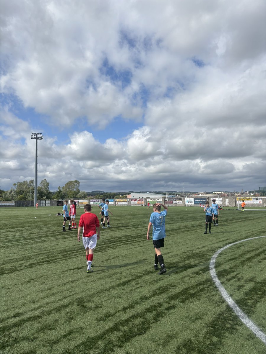 Dunfermline HS PE (@dunfermlinepe) on Twitter photo First up at the <a href="/FifeSchoolsFA/">Fife Schools FA</a> Finals Night was our <a href="/DunfermlineHS/">Dunfermline High</a> U13s⚽️
A very close SF saw Bell Baxter win 3-2 and DHS won their 3rd place game against Balwearie👏🏻
Goals from Reuben M & Noah G🔥
Great attitude and effort from all 8 DHS boys 🖤💛 First up at the <a href="/FifeSchoolsFA/">Fife Schools FA</a> Finals Night was our <a href="/DunfermlineHS/">Dunfermline High</a> U13s⚽️
A very close SF saw Bell Baxter win 3-2 and DHS won their 3rd place game against Balwearie👏🏻
Goals from Reuben M & Noah G🔥
Great attitude and effort from all 8 DHS boys 🖤💛