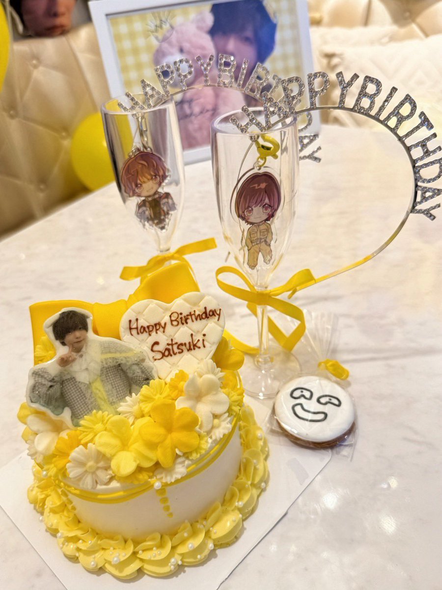 ももも tweet media