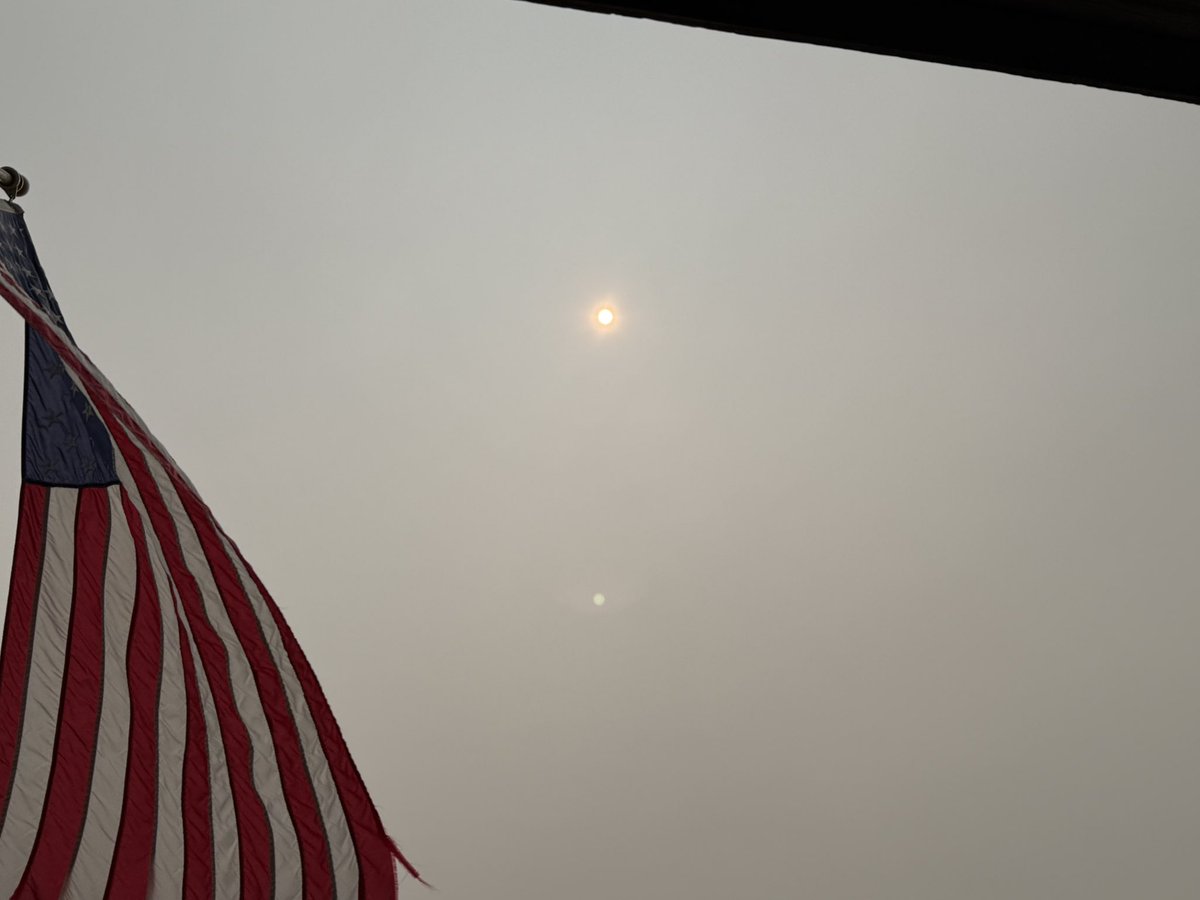 Why is Canada always on fire?👀🤪