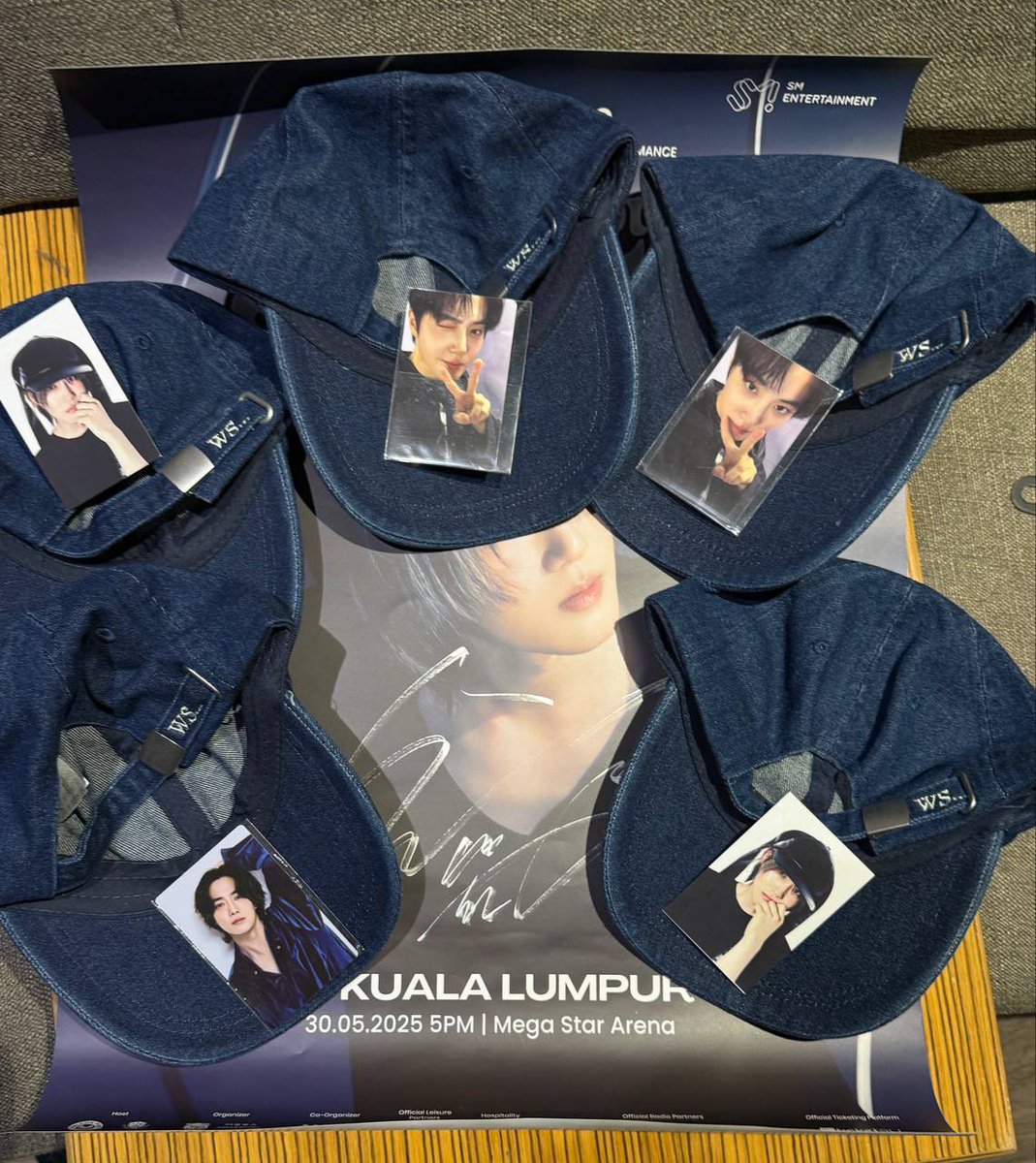 They don’t know I am @whatsuhowears

#WhatSuhoWears #SUHO 
#김준면 #EXO #SUHOInKualaLumpur #SUHOStarlitSanctuary
#SUHOinMalaysia