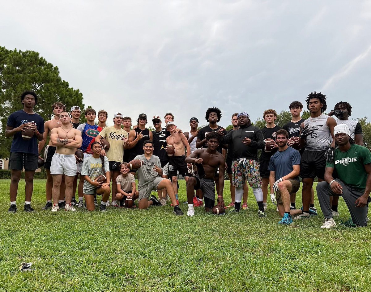 day_adamsqb1's tweet image. Proverbs 16:9 “A man’s heart plans his way, but the Lord directs his steps.”
I’m grateful for another great training with Coach @baylintrujillo