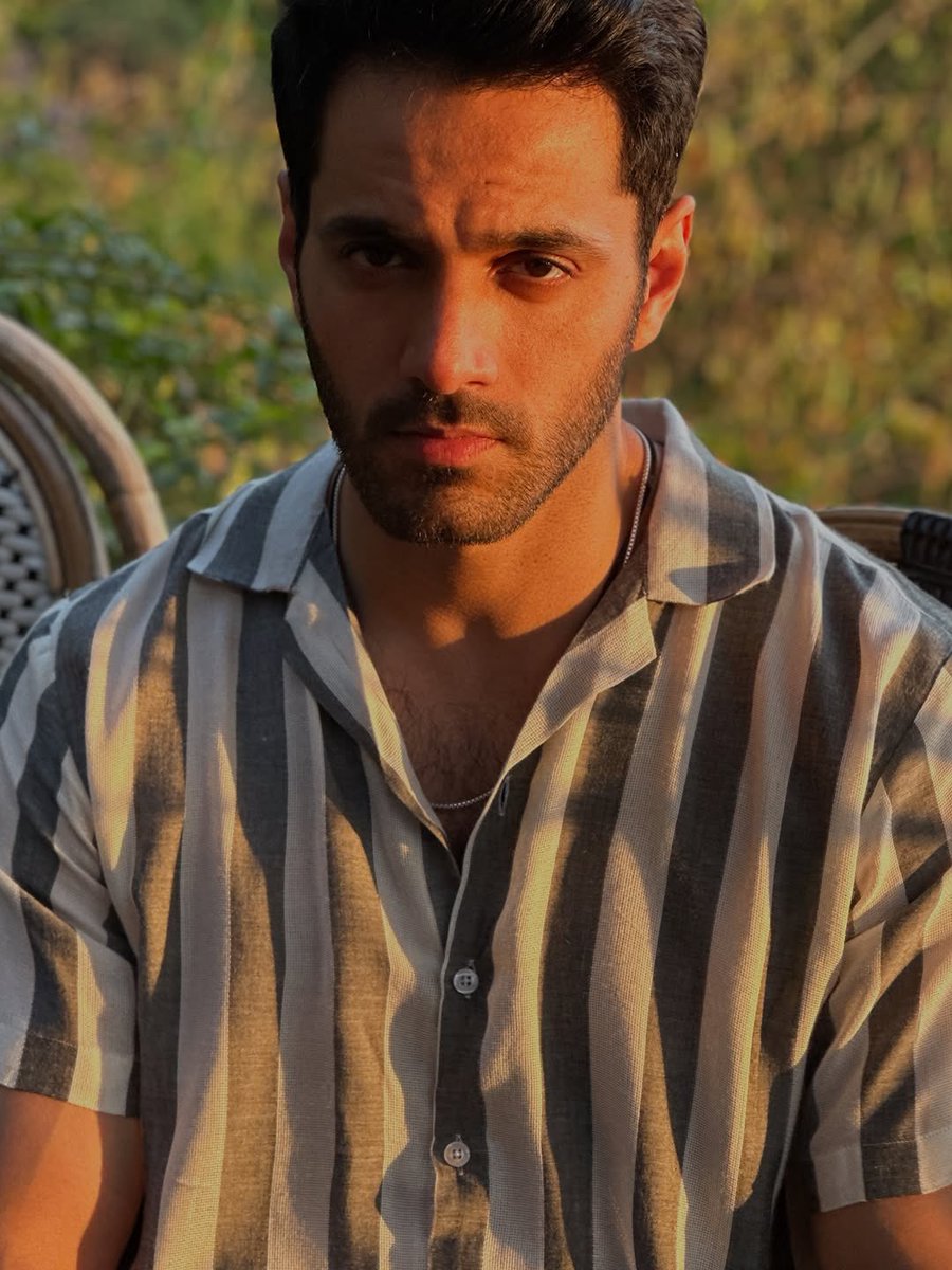 Who is here, just seee 🥹🥹🥹🥹

“Dasht e Tanhai mein” 
#WahajAli