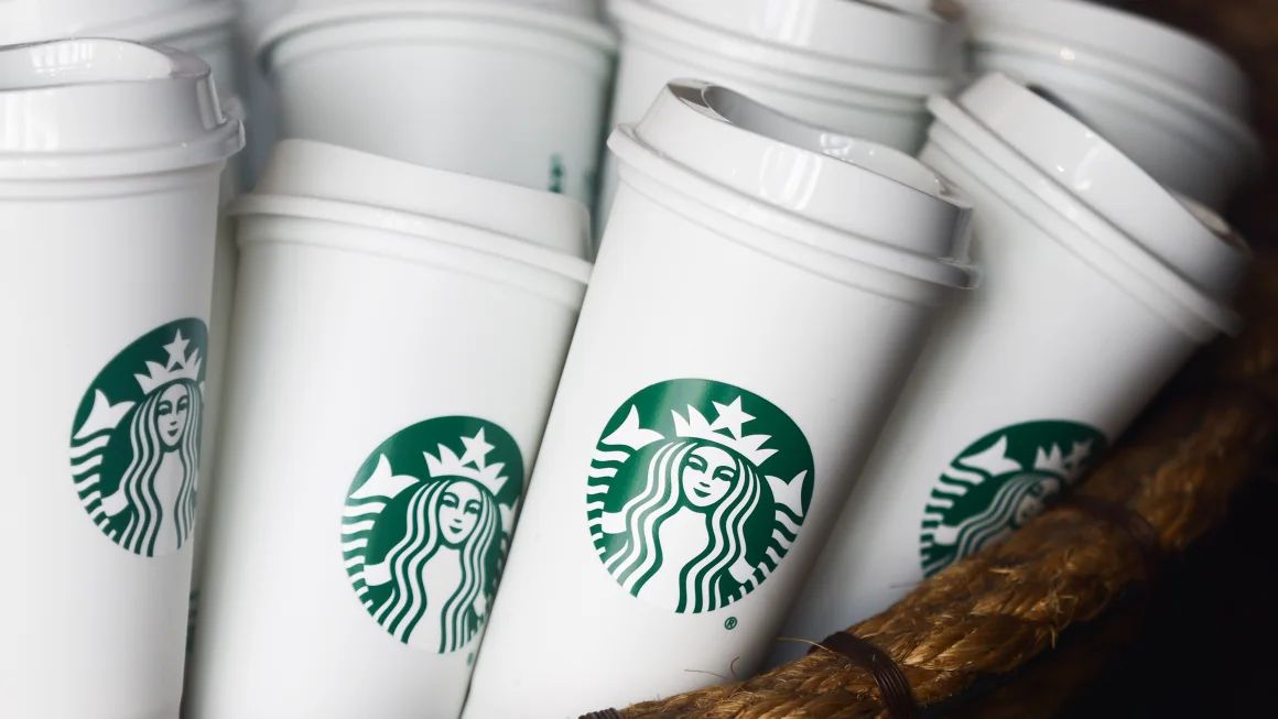 Starbucks is changing one of the most generous perks of its loyalty program  | CNN Business buff.ly/KXJ0PjR