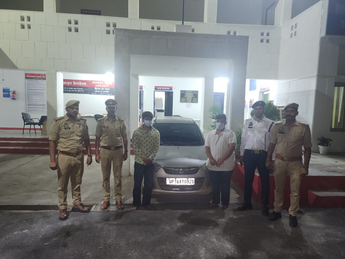 noidapolice's tweet photo. थाना बीटा-2:-सरकारी कार्य मे बाधा डालने वाले 02 वांछित अभियुक्त गिरफ्तार, कब्जे से घटना मे प्रयुक्त गाड़ी बरामद। https://t.co/1J18WhA40M