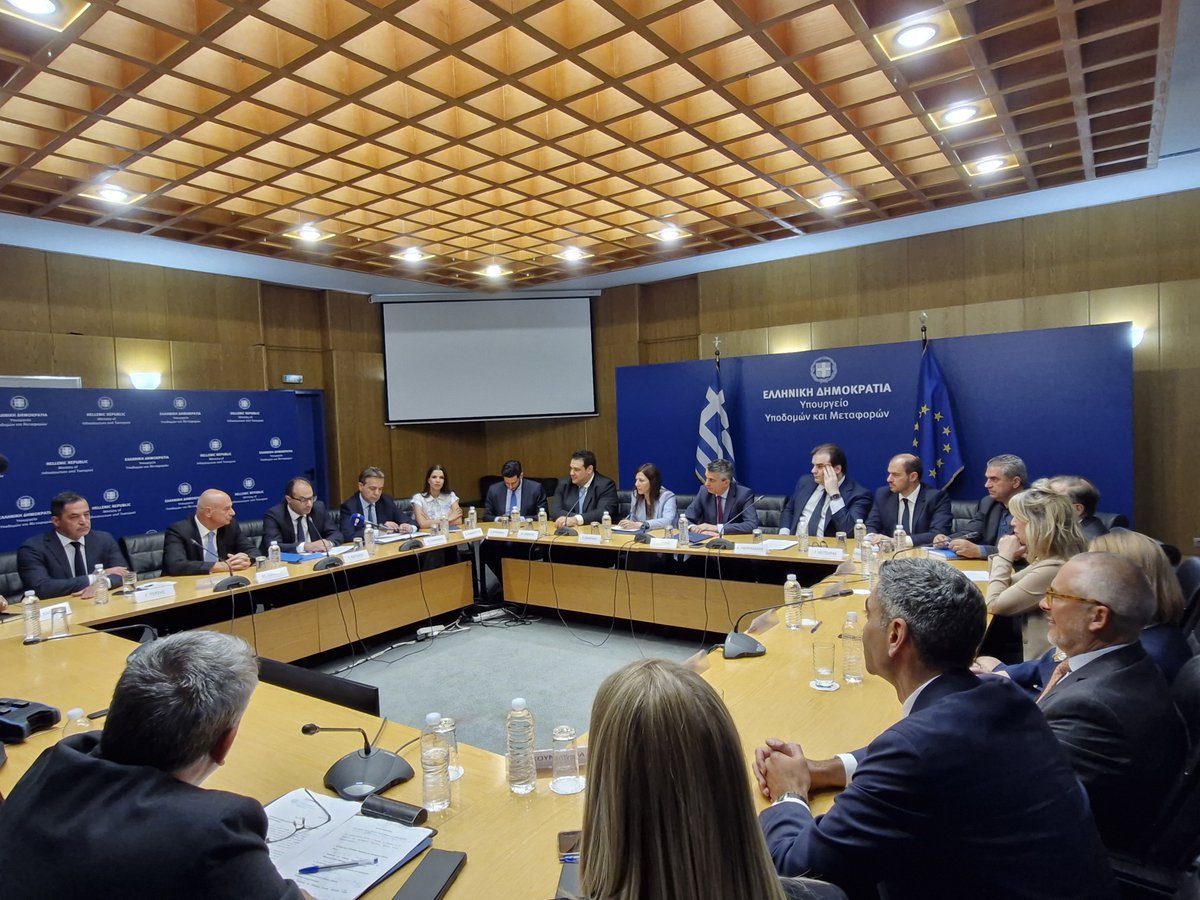 Έναρξη της πρώτης φάσης της υλοποίησης του Προγράμματος «Μαριέττα Γιαννάκου», για την αναβάθμιση 426 σχολικών μονάδων σε όλη τη χώρα.
facebook.com/plugins/post.p…