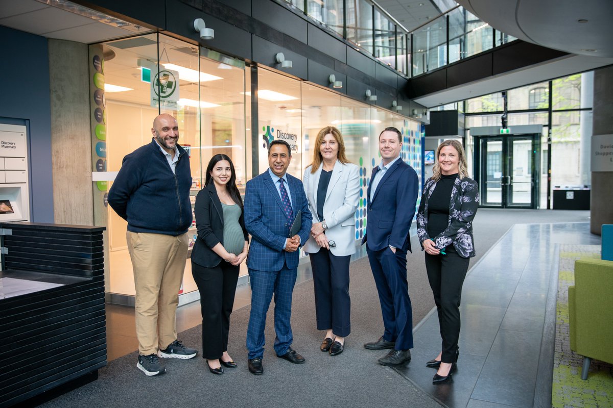 U of T Government Relations Office (@uoftgro) on Twitter photo This week, MPPs Deepak Anand & Natalie Pierre visited <a href="/UofTPharmacy/">Leslie Dan Faculty of Pharmacy</a> to discuss how pharmacy education is shaping accessible, frontline care and to learn more about the upcoming Toronto Centre for Real-World Evidence. pharmacy.utoronto.ca/news-announcem… This week, MPPs Deepak Anand & Natalie Pierre visited <a href="/UofTPharmacy/">Leslie Dan Faculty of Pharmacy</a> to discuss how pharmacy education is shaping accessible, frontline care and to learn more about the upcoming Toronto Centre for Real-World Evidence. pharmacy.utoronto.ca/news-announcem…