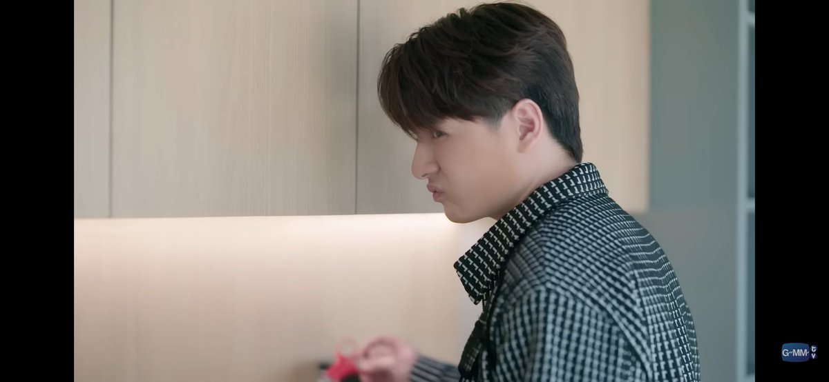 peraya_ph's tweet photo. When one 🦁 teases the other 🐢
ctto: @GMMTV 
#TheExMorningEP2 #KristPerawat #SingtoPrachaya #peraya https://t.co/3O7kQF8P6z