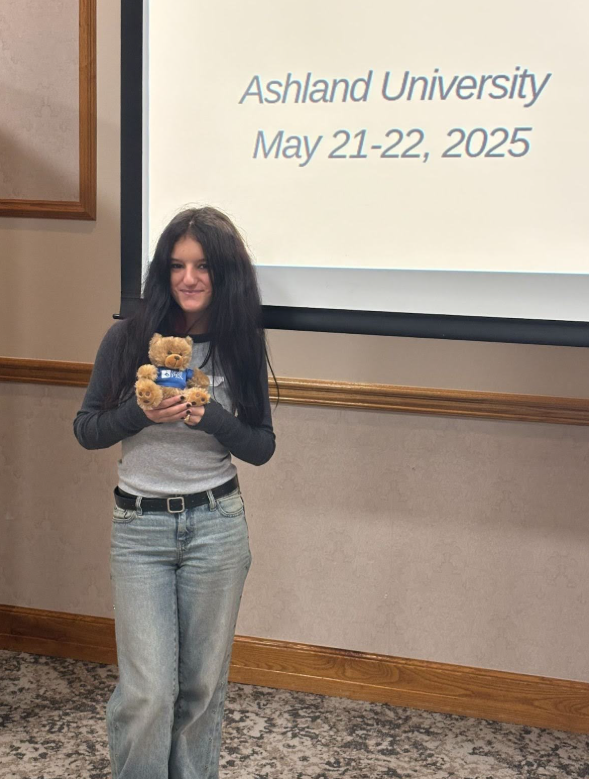 💙💚Congratulations to Alyssa Wills.  She recently competed at the 2025 STATE Power of the Pen Tournament.  EMS is so proud of her. #mychoicewilloughbyeastlake #WEareonthemove