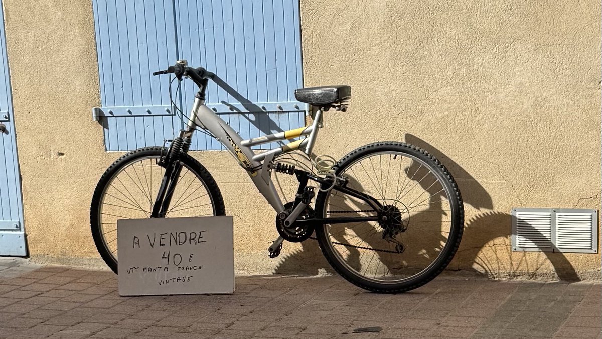 Bargain, all it’s missing is a bag of cans on the handlebars. <a href="/Carpervert/">Jonny Smith</a>