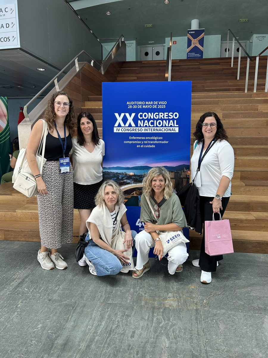 Dies de ciència i d’alt nivell de coneixement infermer en el XX Congreso Nacional de la SEEO. Amb @soniatabero <a href="/cristinavalles/">cristina valles orianne</a> <a href="/estefaniacamara/">estefania camara</a> @amaliaortega21