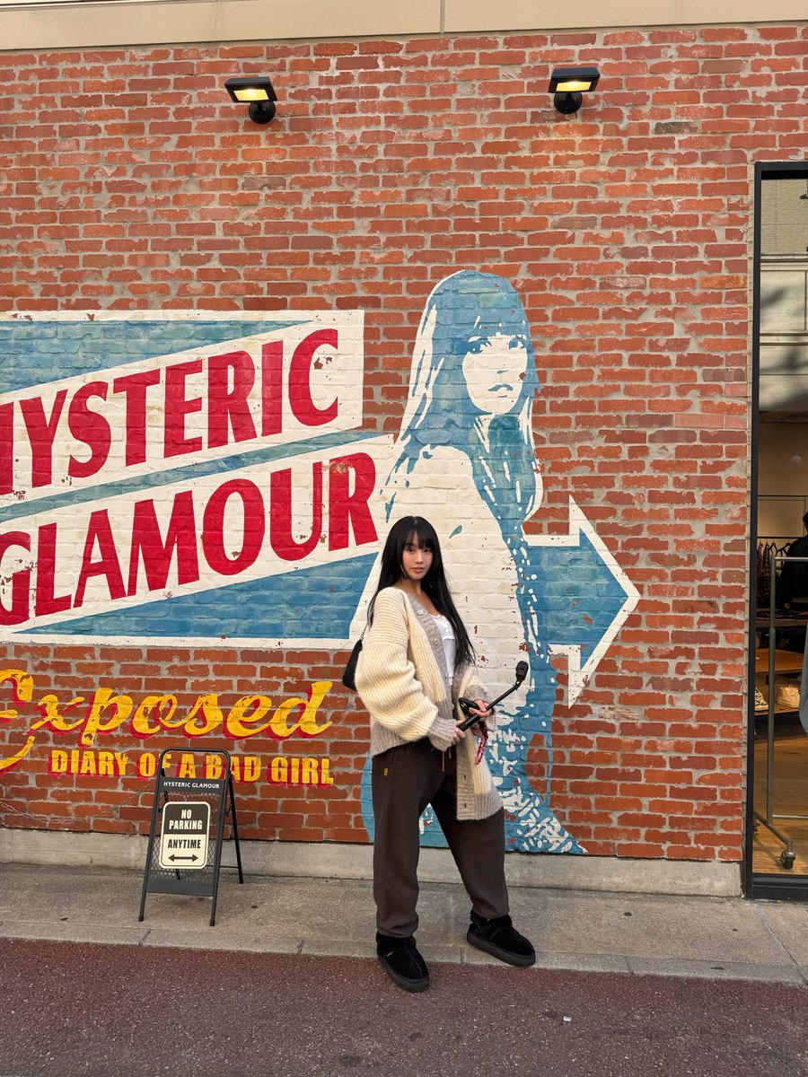 [🧚벨] 나의 영혼의 공주단짝~ 생일 넘 축하하구 항상 의지하는 거 알지?? 언니가 나 지켜줘라~~ 벨은 늘 나띠의 편이고 늘 지금처럼 재밌게 꿈을 이뤄가자ㅏㅏㅏ 라뷰🤍👸

#KISSOFLIFE #키스오브라이프 #KIOF 
#BELLE #벨