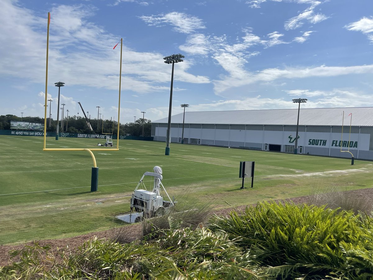 ๐พ๐๐๐ฃ๐๐ก๐๐ง ๐๐ฎ๐๐๐ง๐ (@chandlertygard) on Twitter photo Great seeing <a href="/CoachGolesh/">Alex Golesh</a> again! Thanks for letting me visit the Bulls today ๐ <a href="/USFFootball/">USF Football</a> Great seeing <a href="/CoachGolesh/">Alex Golesh</a> again! Thanks for letting me visit the Bulls today ๐ <a href="/USFFootball/">USF Football</a>