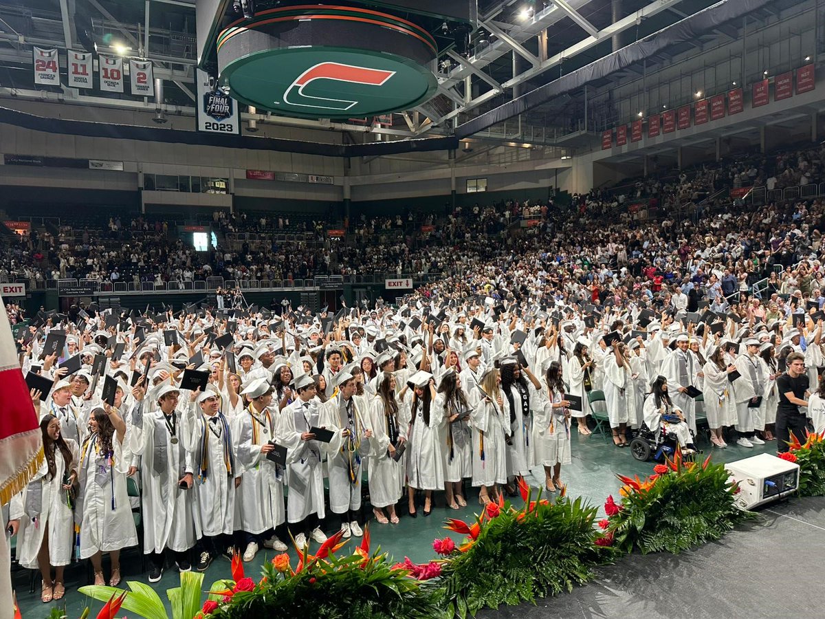 Jose L. Dotres, Ed.D. (@suptdotres) on Twitter photo Congratulations to the remarkable #Classof2025 from <a href="/KropSHS/">Krop Senior High School</a>. This moment is a testament to your growth, perseverance, and the paths you've forged. As you look ahead, carry the lessons, memories, and strength that brought you here. Go Lightning! #MDCPSGrad #Alumni305 Congratulations to the remarkable #Classof2025 from <a href="/KropSHS/">Krop Senior High School</a>. This moment is a testament to your growth, perseverance, and the paths you've forged. As you look ahead, carry the lessons, memories, and strength that brought you here. Go Lightning! #MDCPSGrad #Alumni305