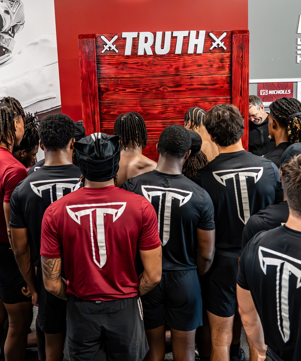 Troy Trojans Football 8x⚔️ tweet media