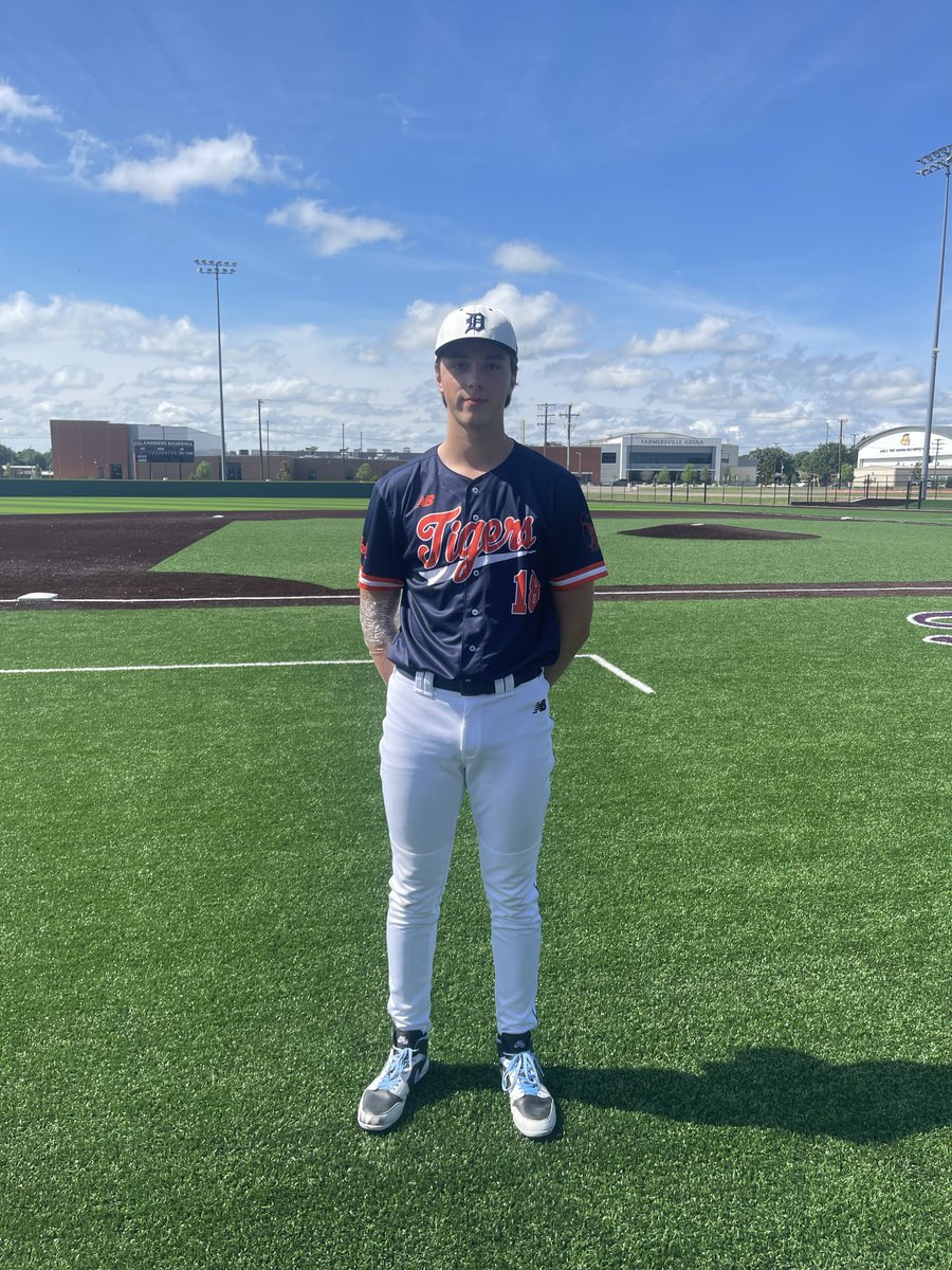 ✭Five Tool Texas✭ (@fivetooltexas) on Twitter photo F: <a href="/DTigerBaseball/">Dallas Tigers</a> Ahearne/Clay 11, Believe Baseball Maldonado 0
PoG: <a href="/WelshmanGGE/">Gillis Evans</a> 3 IP, 5K, 0H, 0R
Notable: <a href="/LozanoMadden/">Madden Lozano</a> 1-3, 2B, 3 RBI | Matthew Gregory 2-3, 2R F: <a href="/DTigerBaseball/">Dallas Tigers</a> Ahearne/Clay 11, Believe Baseball Maldonado 0
PoG: <a href="/WelshmanGGE/">Gillis Evans</a> 3 IP, 5K, 0H, 0R
Notable: <a href="/LozanoMadden/">Madden Lozano</a> 1-3, 2B, 3 RBI | Matthew Gregory 2-3, 2R
