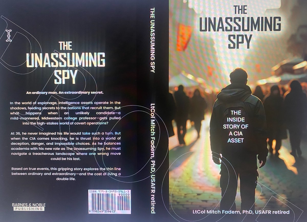 Cigar Expert Reveals That He Was a Spy for the CIA!
cigarczars.com/book-unassumin…