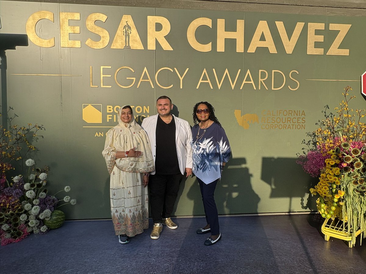 Fatema Baldiwala (@laeducationnews) on Twitter photo app.snappic.com/photo/GWlVWm
🙏🎬Cesar Chavez Foundation for a lovely evening, and an opportunity to get to know the very important work that you are doing for your community. Proud to represent <a href="/aft1521/">LA College Faculty Guild</a> & <a href="/laccd/">Los Angeles Community College District</a> <a href="/CalCommColleges/">California Community Colleges</a>- we need partnerships, where our students can intern. app.snappic.com/photo/GWlVWm
🙏🎬Cesar Chavez Foundation for a lovely evening, and an opportunity to get to know the very important work that you are doing for your community. Proud to represent <a href="/aft1521/">LA College Faculty Guild</a> & <a href="/laccd/">Los Angeles Community College District</a> <a href="/CalCommColleges/">California Community Colleges</a>- we need partnerships, where our students can intern.
