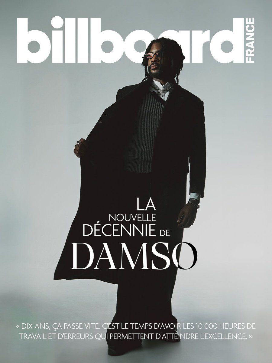 BillboardFr's tweet image. « Dix ans, ça passe vite. C’est le temps d’avoir les 10 000 heures de travail et d’erreurs qui permettent d’atteindre l’excellence. »

Damso est la nouvelle cover de Billboard France.

Interview complète à retrouver sur fr.billboard.com 🔗