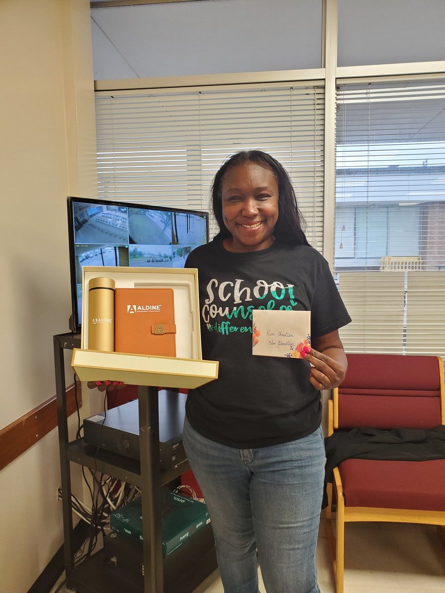 Kim Counselor (@kimcounselor1) on Twitter photo When the FACE director stops by and surprises you with a gift, you know you had a great year❤️ thank you <a href="/Aldine_FACE/">Aldine ISD Family and Community Engagement</a> for thinking of me❤️ <a href="/gforoi/">G Foroi</a> <a href="/Counseling_AISD/">Aldine Counseling</a> When the FACE director stops by and surprises you with a gift, you know you had a great year❤️ thank you <a href="/Aldine_FACE/">Aldine ISD Family and Community Engagement</a> for thinking of me❤️ <a href="/gforoi/">G Foroi</a> <a href="/Counseling_AISD/">Aldine Counseling</a>