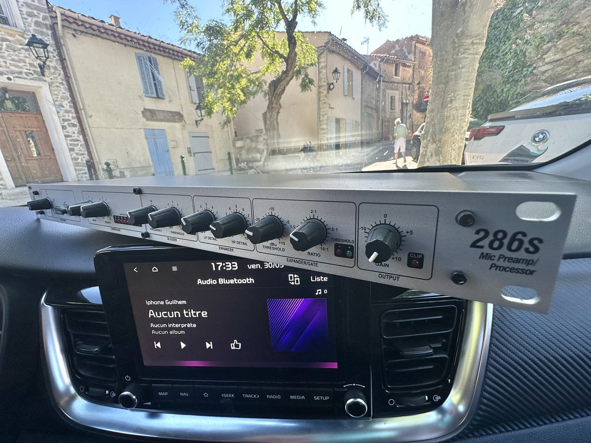 Encore un DBX 286. Plus que deux et la baie sera complète 😇