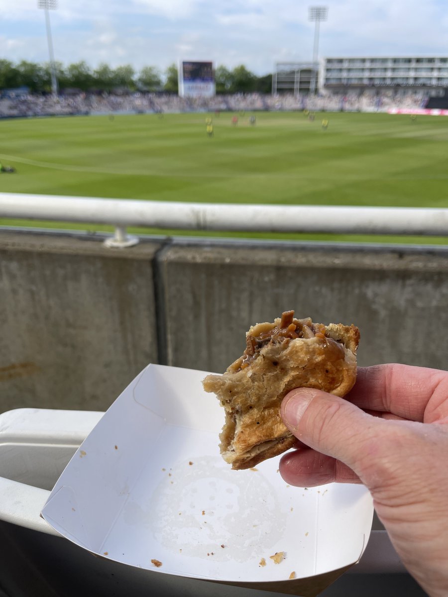Mr Snaplegs (@mrsnaplegs) on Twitter photo First pie of the season! <a href="/CricketNosh/">Cricket Nosh</a>
A <a href="/pigletspantry1/">Piglet's Pantry</a> Special - Beef Brisket Pie
£6
Worth every penny as it was delicious
9/10 First pie of the season! <a href="/CricketNosh/">Cricket Nosh</a>
A <a href="/pigletspantry1/">Piglet's Pantry</a> Special - Beef Brisket Pie
£6
Worth every penny as it was delicious
9/10