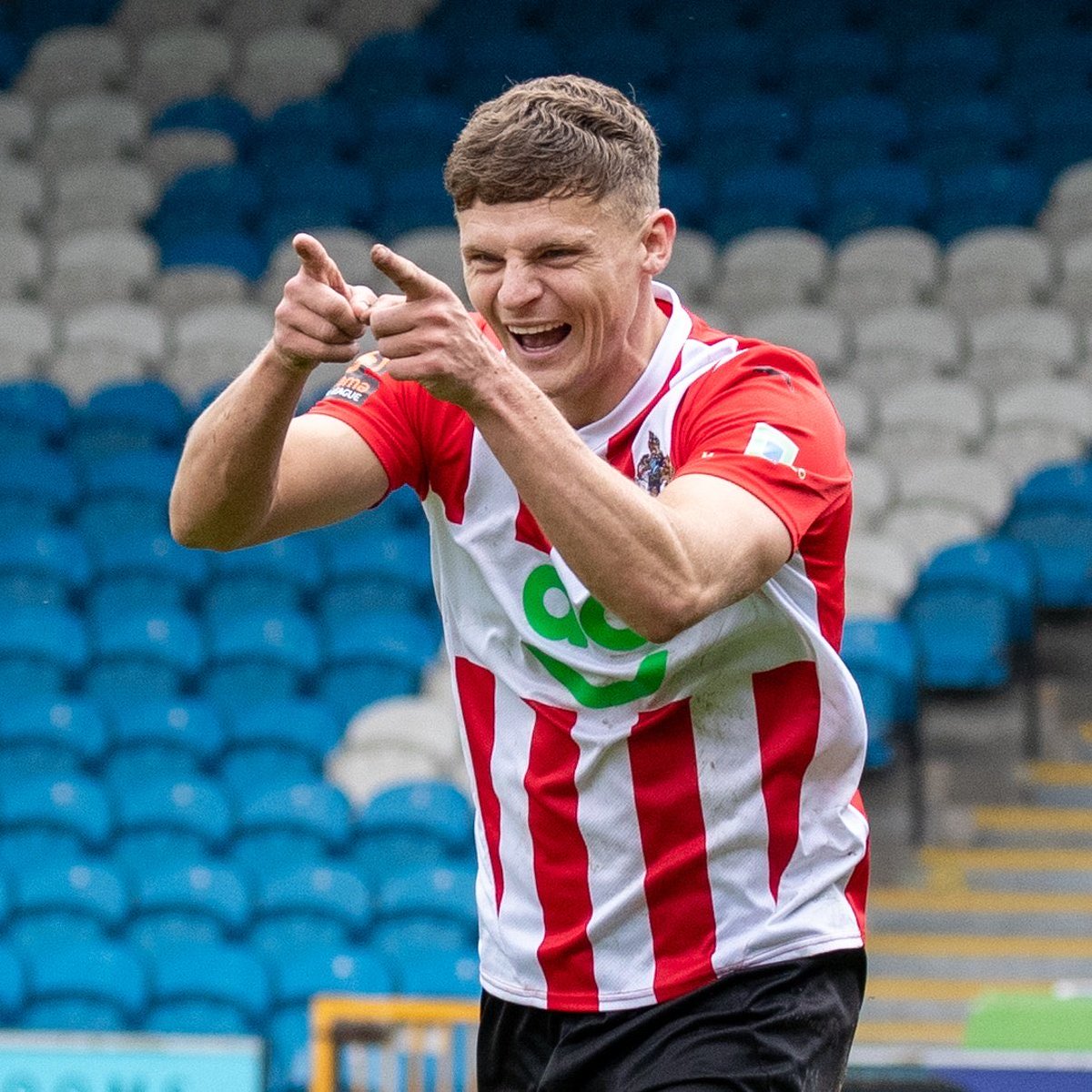 SportsPeteO's tweet image. Carlisle United are poised to sign Altrincham striker Regan Linney. #cufc #YourTownYourClub