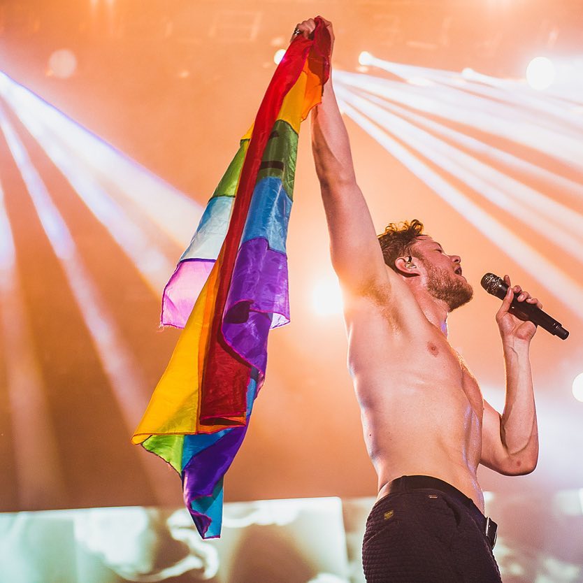 IDragons_Spain's tweet photo. #imaginedragons  always speaking loudly. https://t.co/vBvpObHZL6