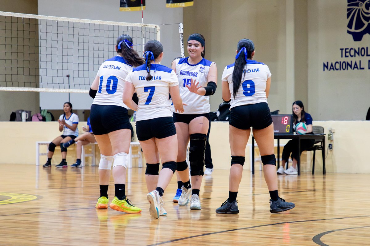 Nuestro equipo de volei demostró entrega, trabajo en equipo y mucho corazón en la Liga ADUL 2025. 🏐

Gracias por representarnos con tanto corazón. 🔥💪

¡Felicidades, equipo! ¡Vamos por más! 👏🏽 

#Tec #ADUL #Volley