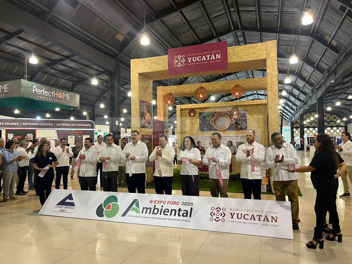 Inauguran la novena edición de la Expo Foro Ambiental 2025, que del 30 de mayo al 1 de junio reunirá a decenas de expositores, talleres y conferencias en el Centro de Convenciones Yucatán Siglo XXI, promoviendo acciones en favor del medio ambiente.