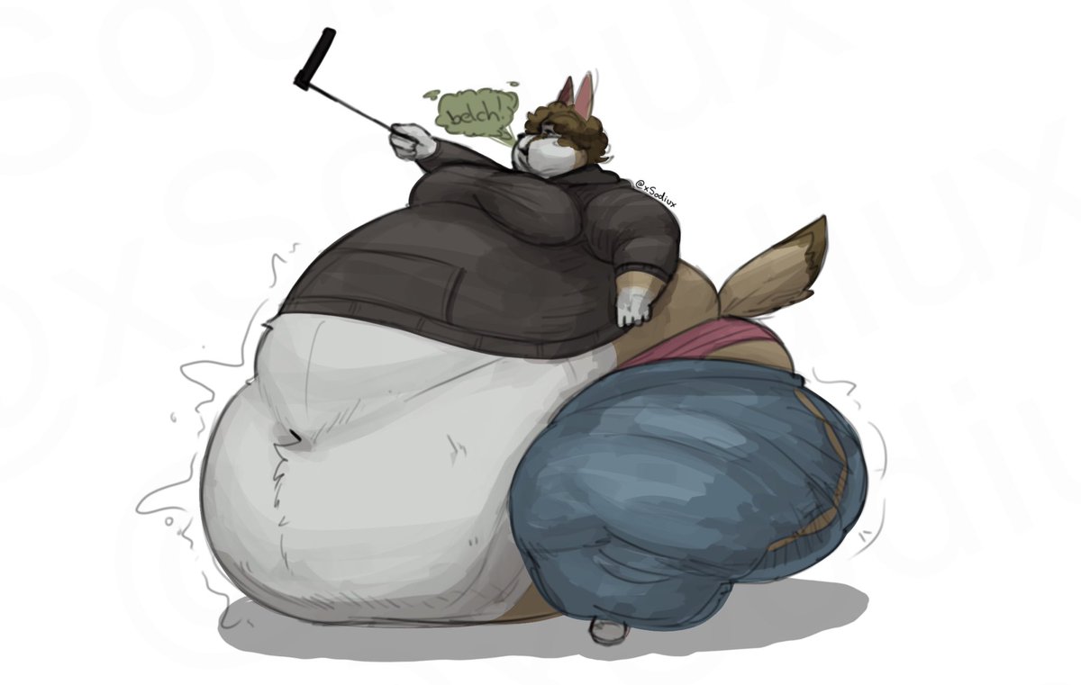 xSodiux's tweet image. What’s up gang, fat boy vlogs here. Will be doing the “eating for a family of 6 challenge” for lunch today. 

I’m not that big into this kinda size but he is so cute and greedy i can’t help it.