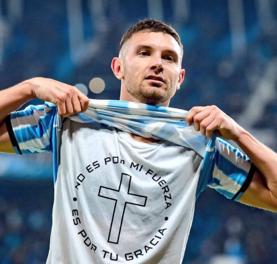 HAY QUE PEDIRLO, Y HACERLO TENDENCIA, HAY QUE GANAR LA COPA.

#MaravillaARiver