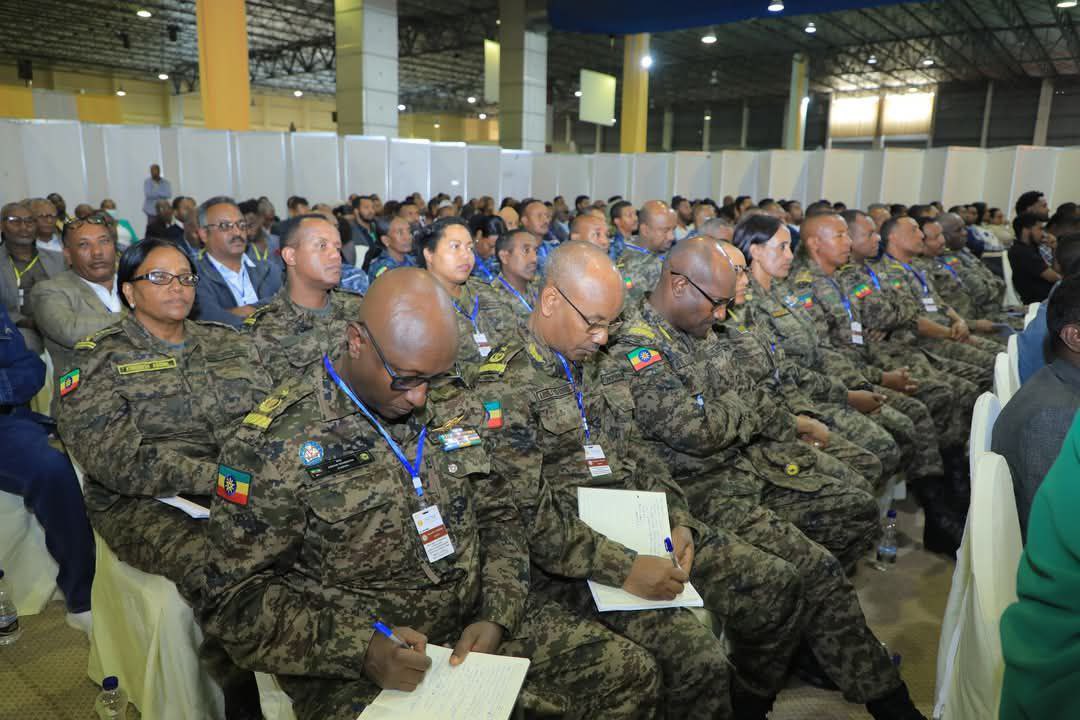 EthioGuardians's tweet photo. #CALLTOACTION:  The #NationalDialogue isn't just a dialogue. It’s our only hope to stitch our country back together. Without a truly all-inclusive, honest dialogue, we risk losing the very idea of #Ethiopia. This isn't about one group winning but about all Ethiopians surviving. https://t.co/6CuQIavEoP