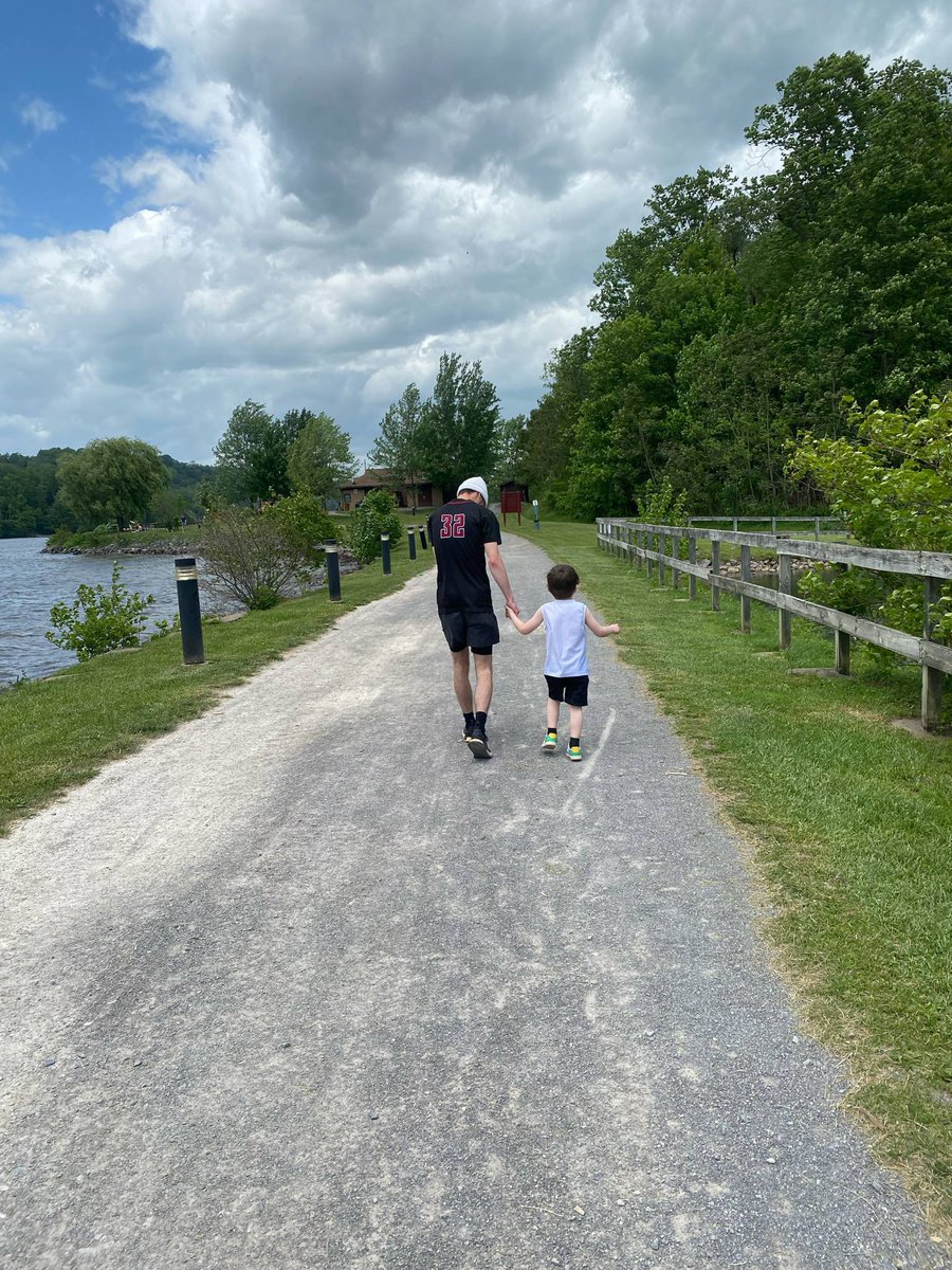 Synacole's tweet photo. Little man growing up. 🫢 https://t.co/Tvl54s9i9L