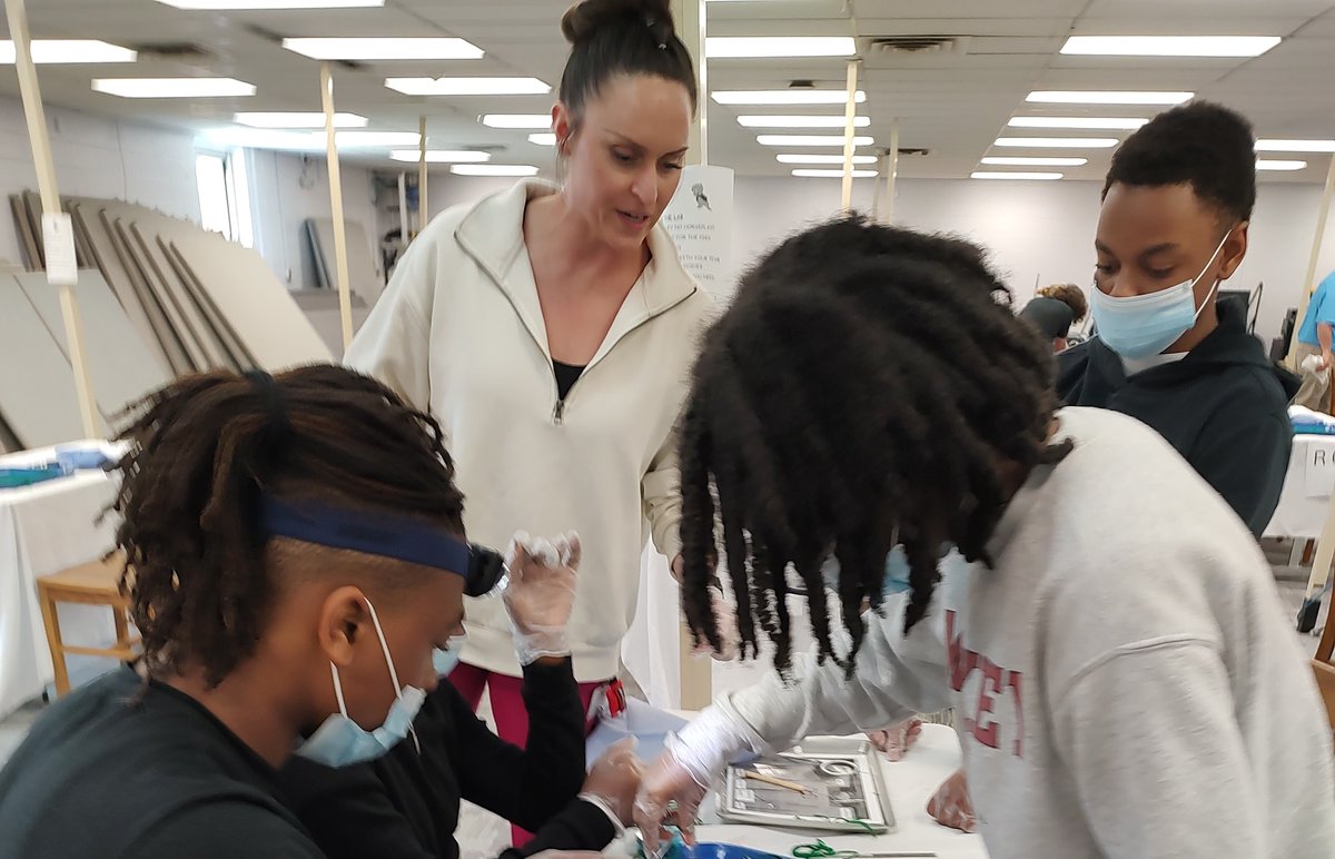 Whitthorne 8th graders had a blast in the "Junior Hospital Project!" Guided by medical professionals, they explored animal surgeries, boosting critical thinking &amp; medical knowledge. The hands-on experience sparked student interest in healthcare careers and real-world medicine!