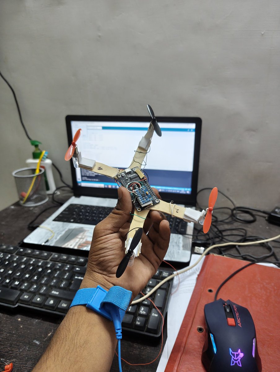 Developer Akash tweet media