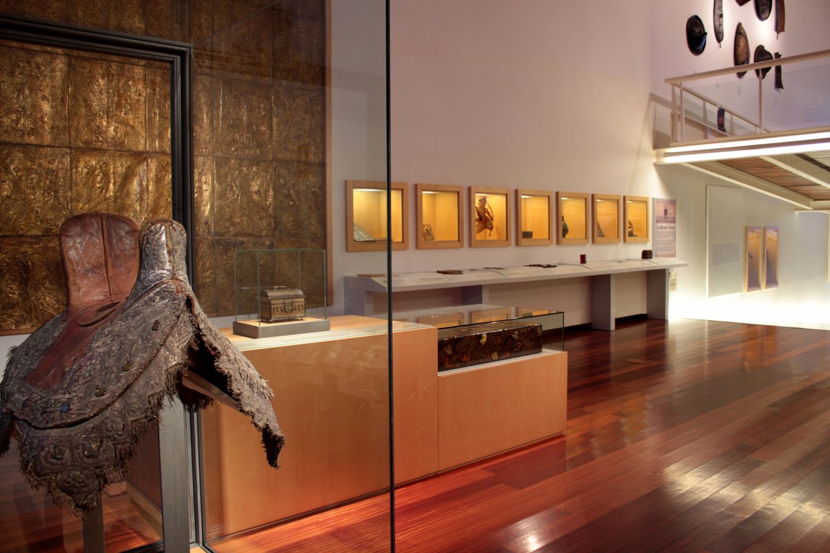 Museu de l'Art de la Pell tweet media