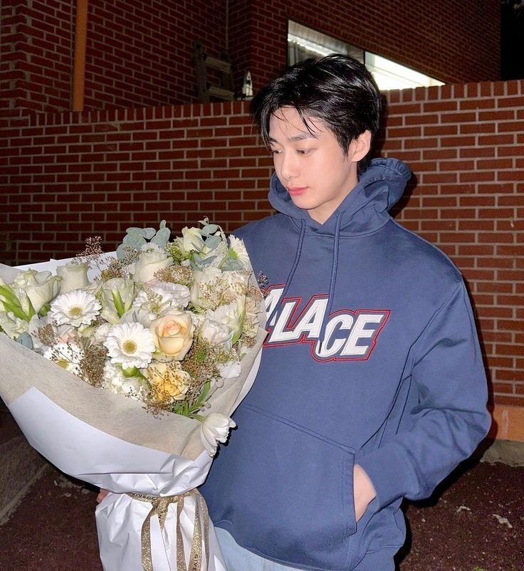 hyungwonᬊ tweet media