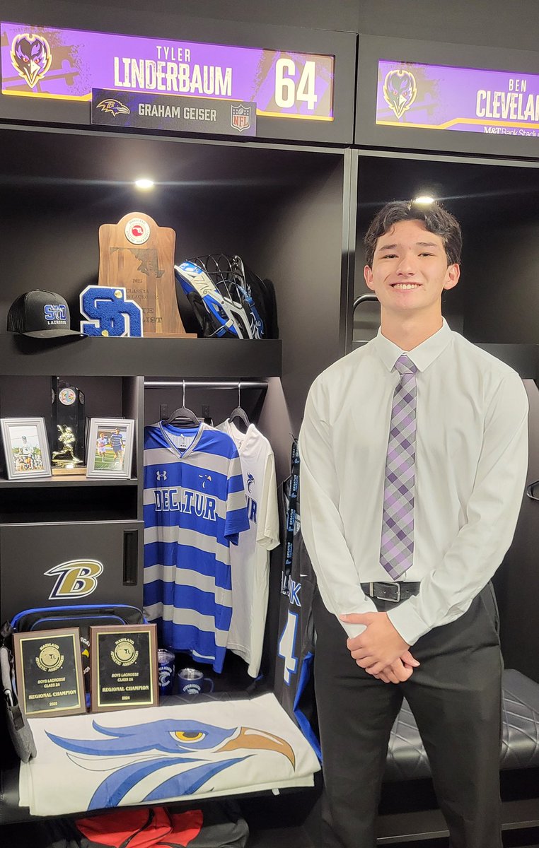Congrats Graham Geiser, honored at the MPSSAA Minds in Motion Scholarship Banquet at Ravens Stadium, as 1 of 18 student-athletes in the state. Best of luck Graham @ University of Tennessee. 
💙🖤🤍
#DecaturNation #SeahawksSoar #SeeUs #SDHSClassof2025
#OnceASeahawkAlwaysASeahawk