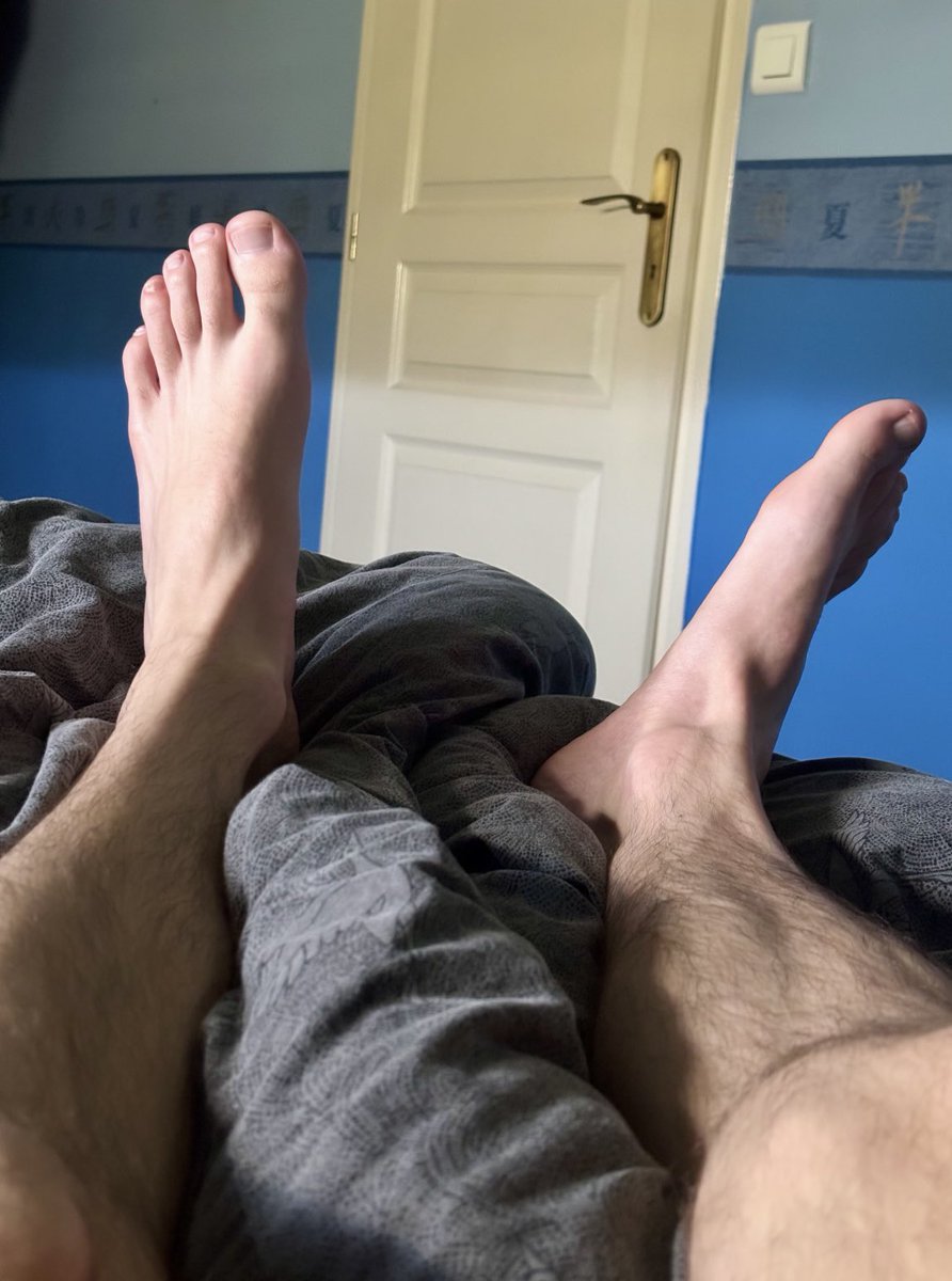 Lick em. Now. 🐾 
#feet #malefeet #footfetish