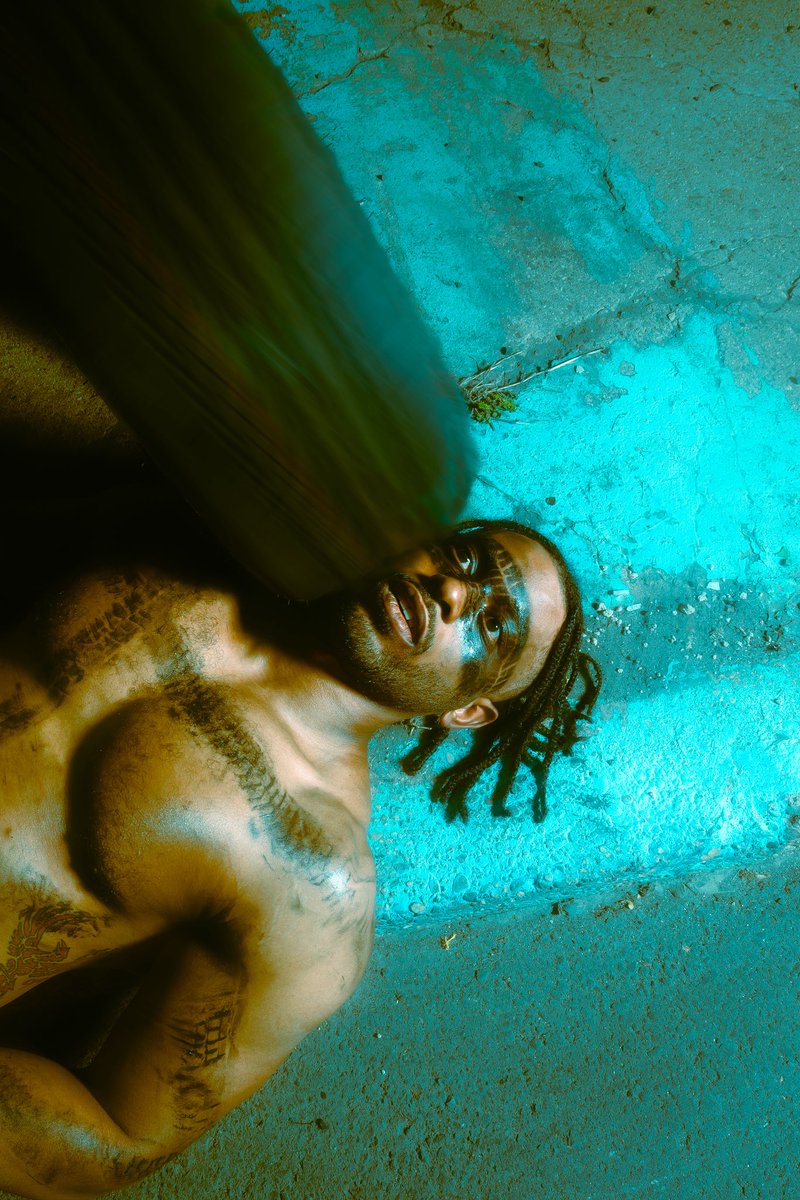 IConnJay tweet media