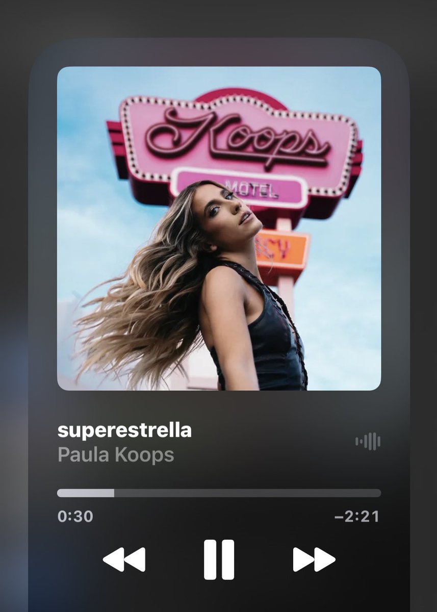 Sxysergy's tweet photo. mis dos superestrellas 🌟🌟🌟 https://t.co/8N0THrCCKe