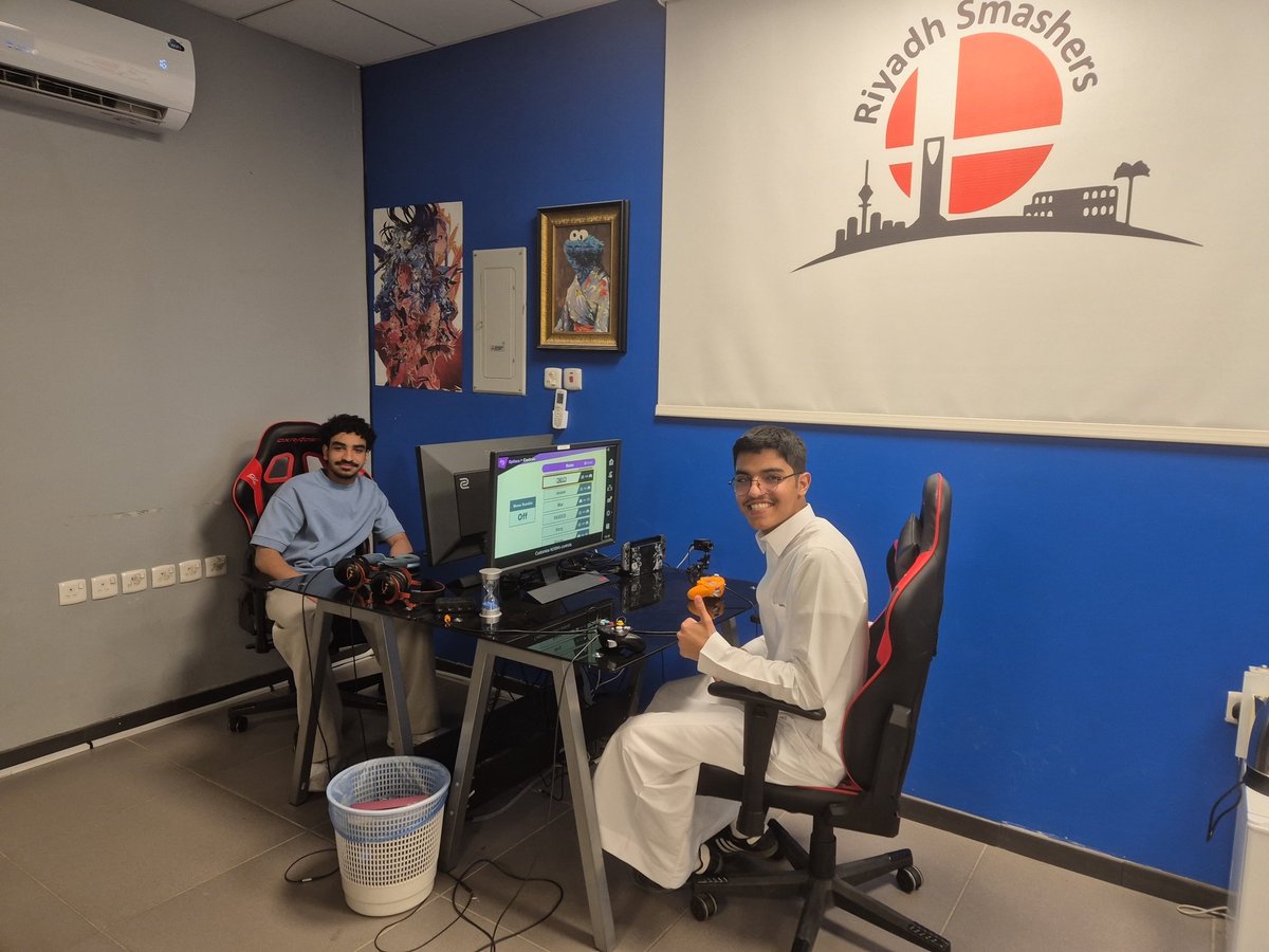 بدا البث المباشر 

Stream started on <a href="/VGBootCamp/">VGBC</a>

Twitch.tv/ESportTent 
twitch.tv/vgbootcamp
