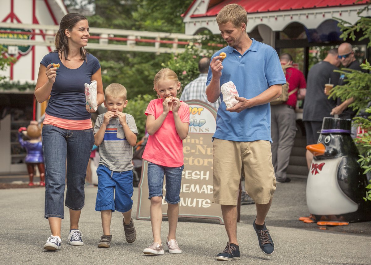 ✔️ FEASTival
✔️ Tequila tastings
✔️ Free rounds of golf 
✔️ &amp; more! 

Why not take Dad on a White Mountains tour? Find you fun in our Father's Day blog. Link in bio and below.

📸 Santa's Village (Jefferson, NH)

#whitemountains #visitnh #fathersday #discoveryournew