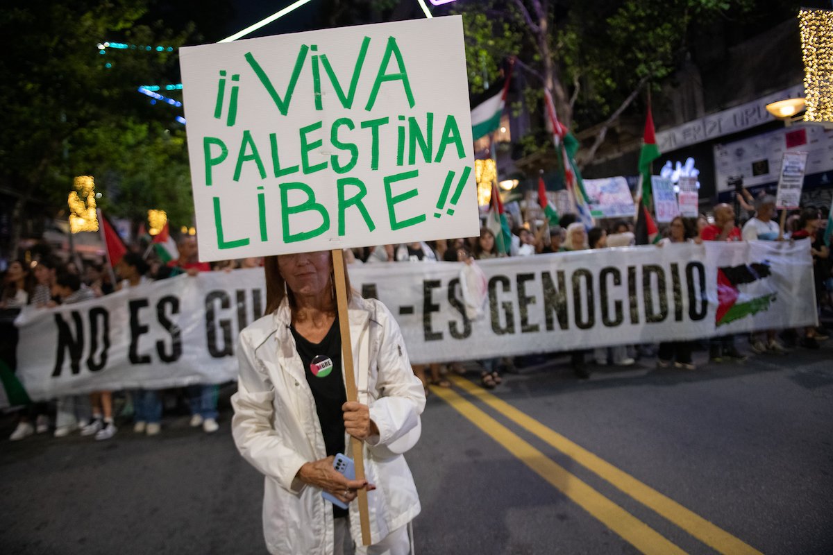 Llamamos a las Organizaciones de Derechos Humanos a convocar a una marcha masiva por el cese del genocidio en Gaza, el retiro de las tropas de Israel y el juicio y castigo a todos los culpables | Escribe Comité Nacional de Política Obrera 

ajc5.short.gy/Fsel3N 

#palestina