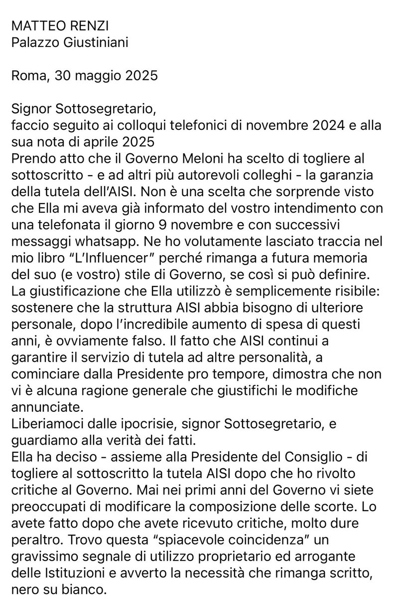 Matteo Renzi tweet media
