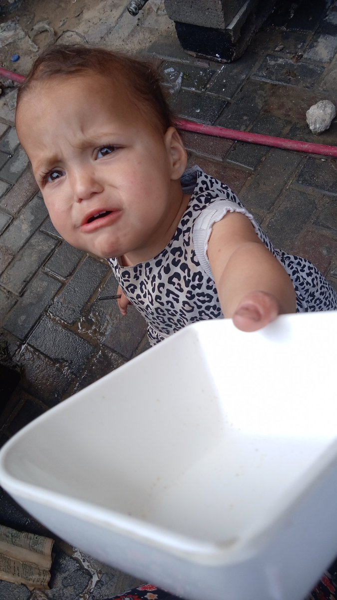 Dalia_qandeel's tweet image. Won’t you donate for my children, my friend?  
They are hungry, suffering every day.  
Even a small donation can make a big difference in their lives.  
Please, don’t forget them. 💔🙏  
#Gaza #HelpChildren #DonateNow
chuffed.org/project/help-d…