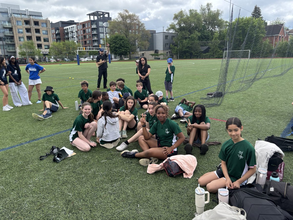 CorpusOCSB's tweet photo. A lot of fun is being had, and new friendships are forging! Thanks to Mr. Seaman from @ImmaculataOCSB and Mr. Lanca from @StGemmaOCSB, along with all of the school coaches for executing such a great day of fitness &amp; fun! #ocsbBeCommunity #ocsb #CorpusProud #WhyMac https://t.co/o1ixf59cUo
