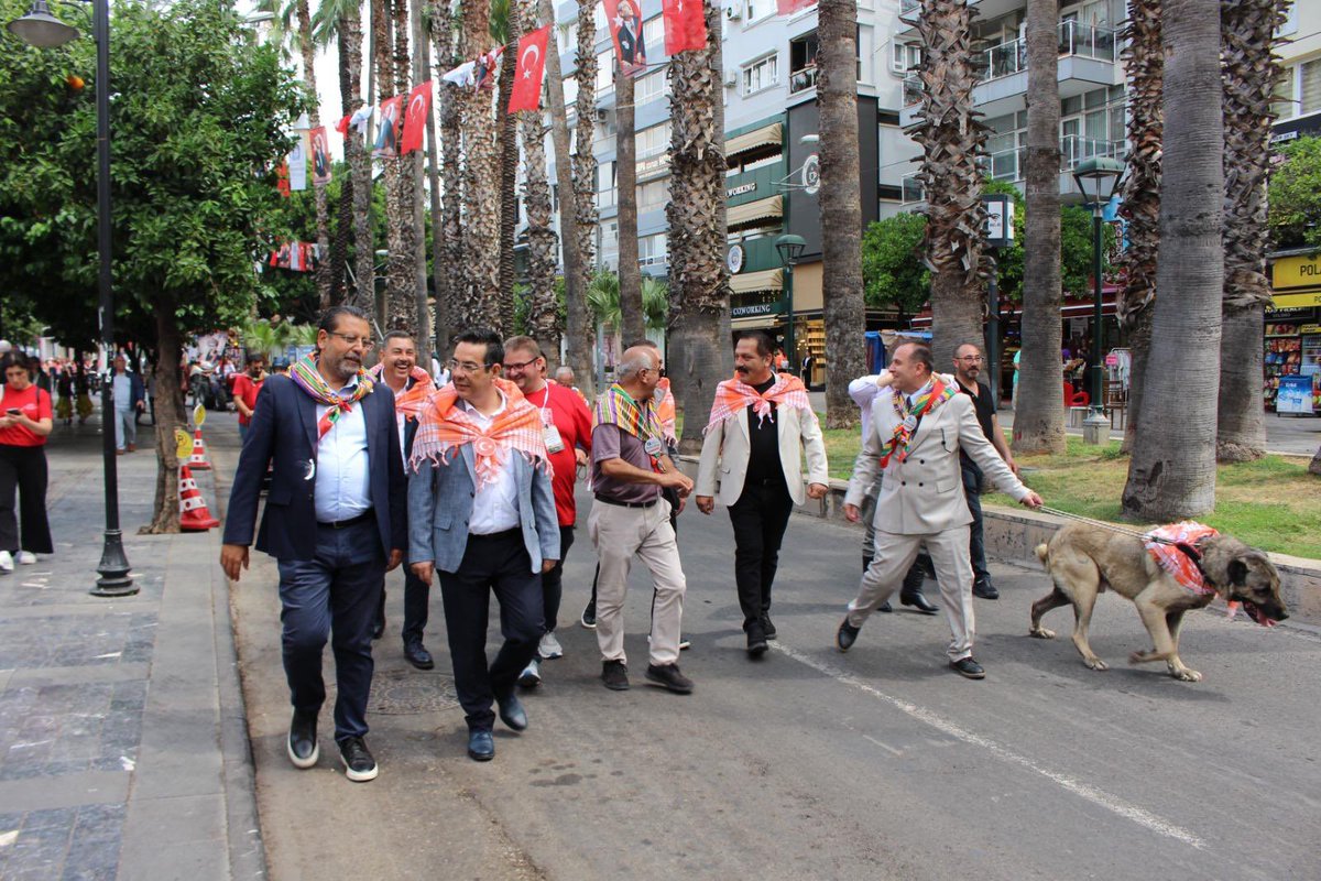 Dünyanın dört bir yanındaki yörüklerin toyu olan 4. Uluslararası Yörük Türkmen Festivali, bu yıl da büyük bir coşku ile başladı.

Tüm hemşehrilerimizi Döşemealtı Düzlerçamı Piknik Alanı’nda düzenlediğimiz festivalimize bekliyoruz.